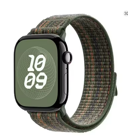 SERIES 10 APPLE WATCH WITH FREE LOOPS(ALLOW TO OPEN)