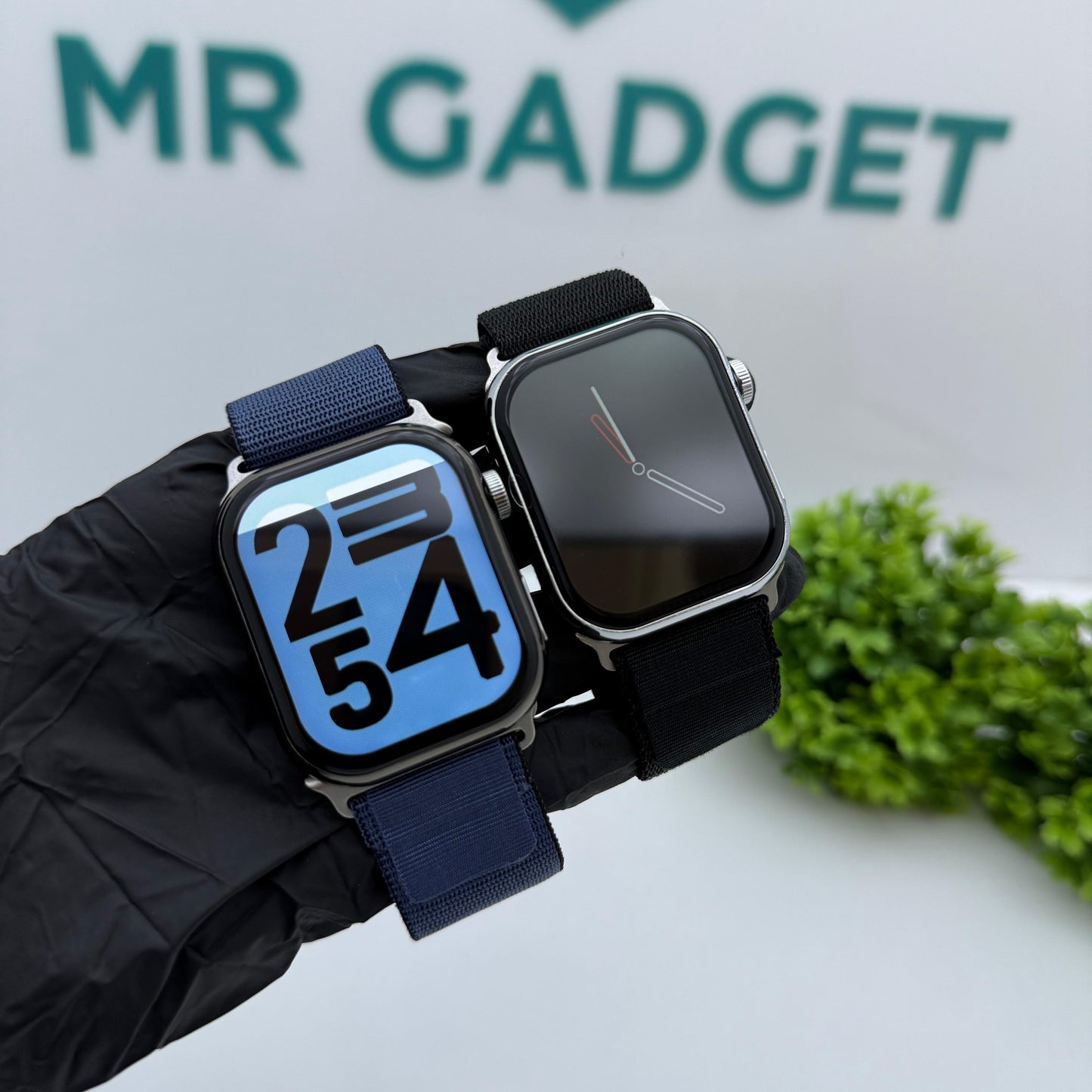 SERIES 10 APPLE LOGO WITH ALPINE STARP(ALLOW TO OPEN )